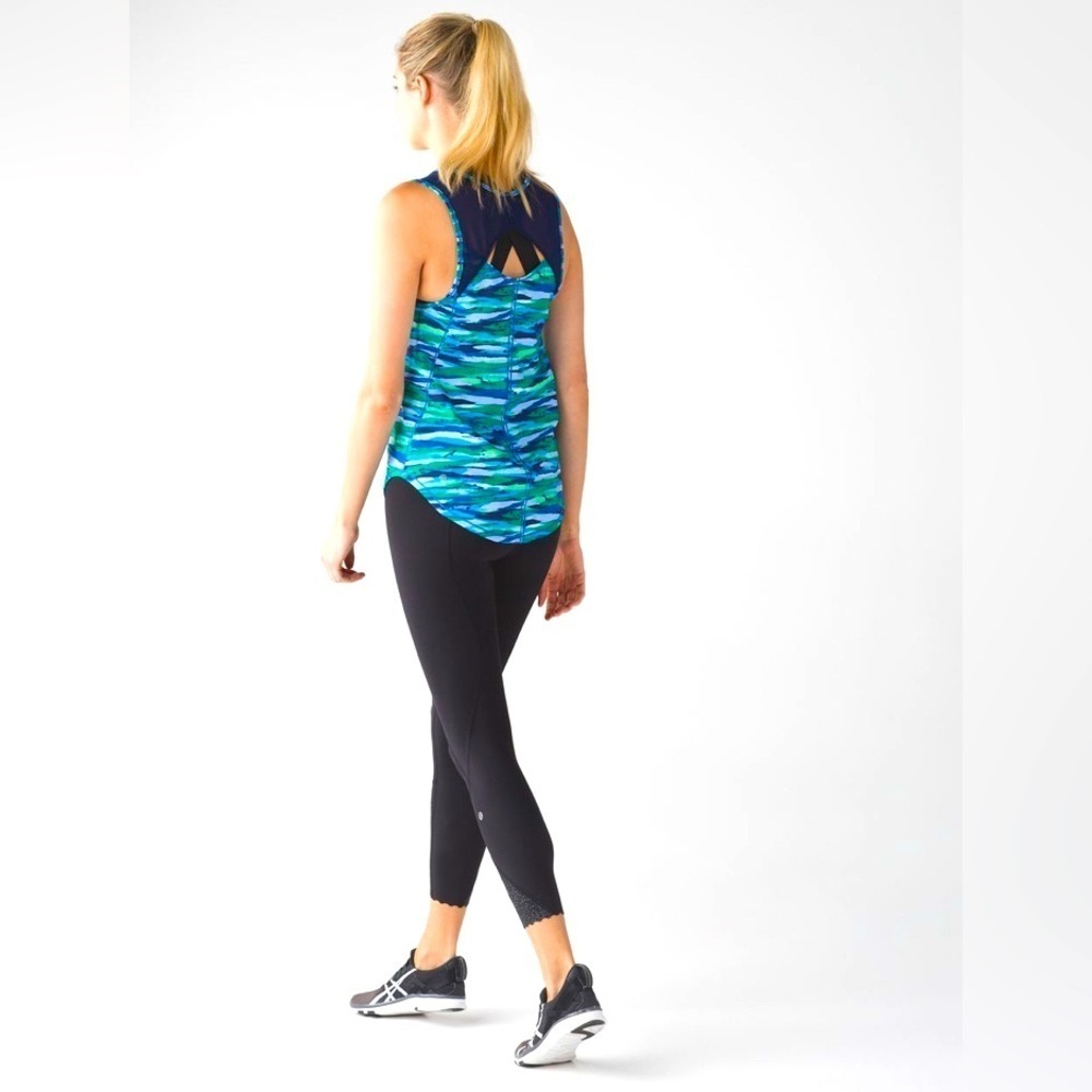 Lululemon Sculpt Tank Running Mesh Striped Tank